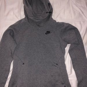Gray Nike sweatshirt